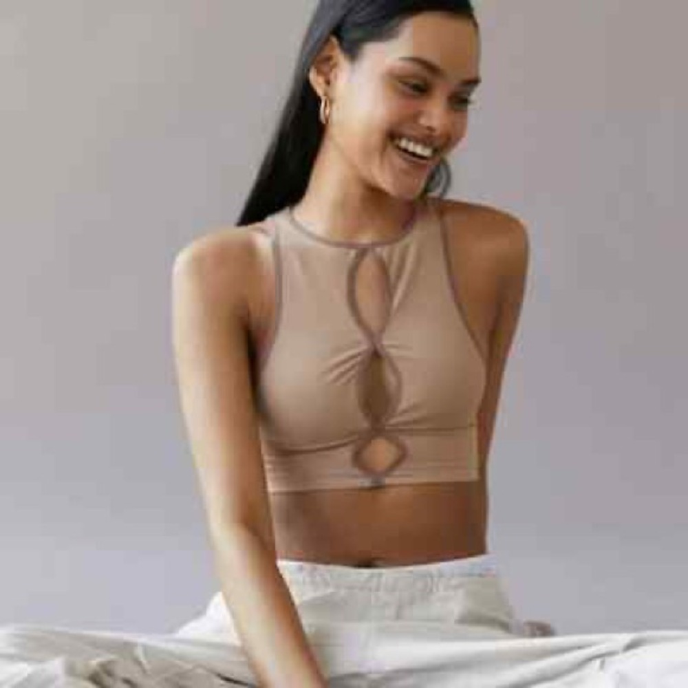 COPY - Urban outfitters cropped going out top